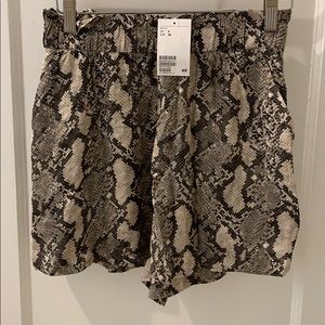 H&M shorts
